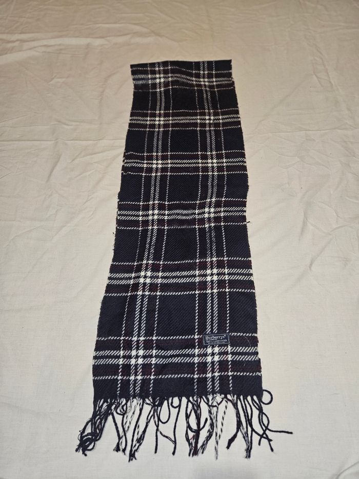 Écharpe burberry - photo numéro 3