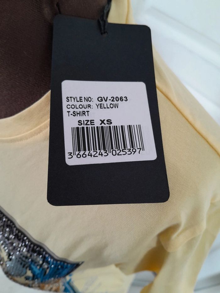 Magnifique tee shirt Avenue Georges V tigre strass avec lingot - photo numéro 3