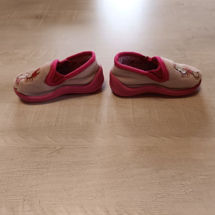 Pantoufles - photo numéro 2