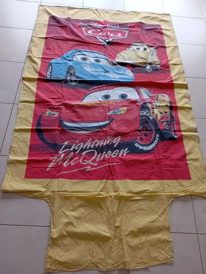 Housse de couette et taie oreiller car's