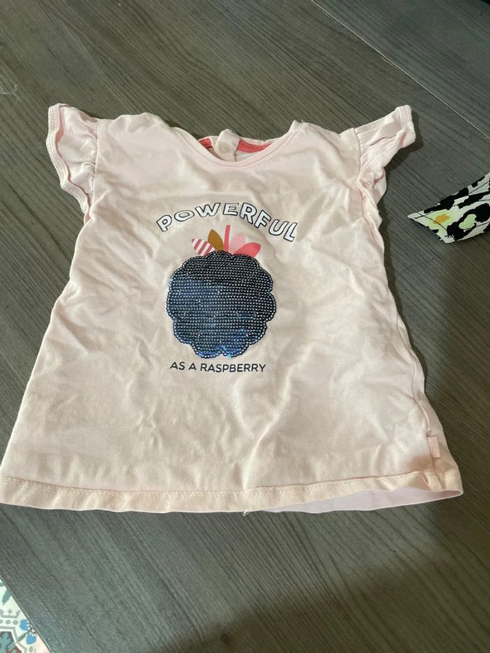 T-shirt