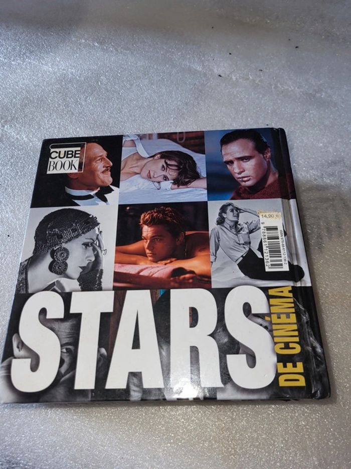 Livre star - photo numéro 2