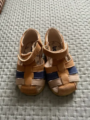Sandales bébé 18