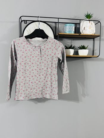 T-shirt manches longues gris à étoiles roses