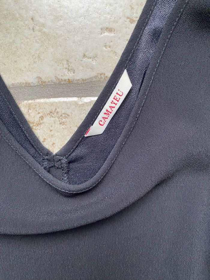 Robe noire - photo numéro 2