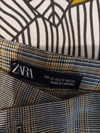 Pantalon Zara