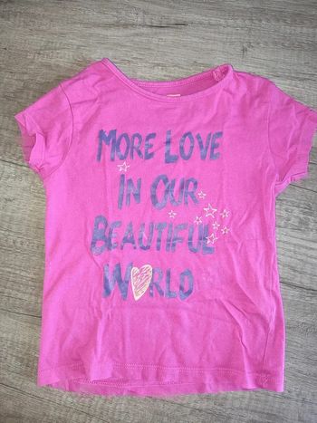 T shirt rose 4 ans in extenso