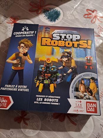 Jeu stop the robots avec reconnaissance vocale neuf