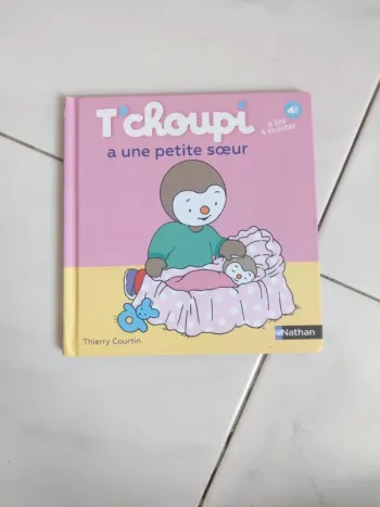 Livre T'choupi a une petite soeur