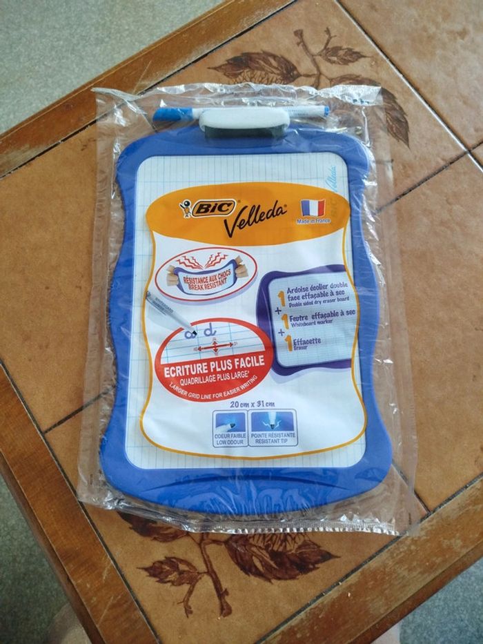 > Ardoise BIC Velleda double‑face + feutre & effacette | Neuve 21×31 cm - photo numéro 2