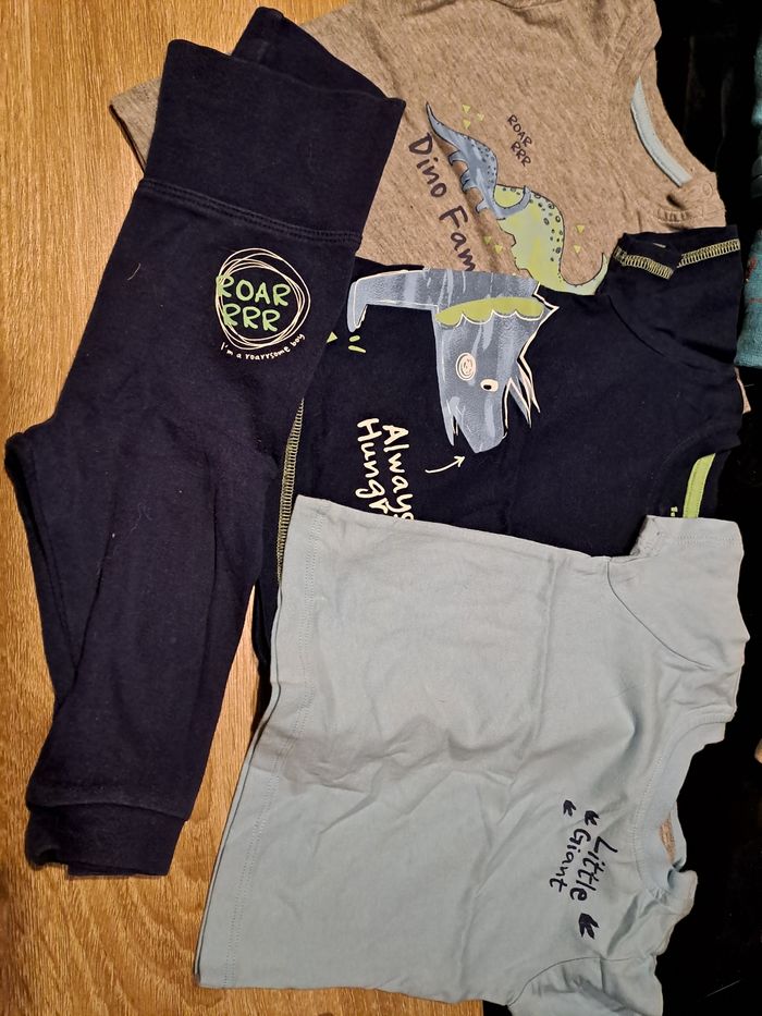 Ensemble t-shirts et legging - photo numéro 2