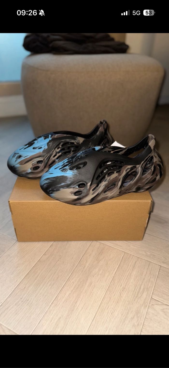 Yeezy foam RNR - Mx cinder - photo numéro 4