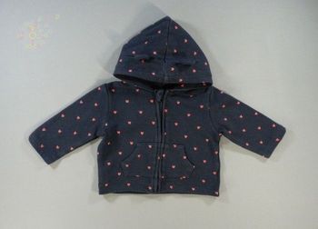 Veste sweat capuche molleton bleu marine rouge cœurs KIABI 6 mois 63 – 69 cm fille