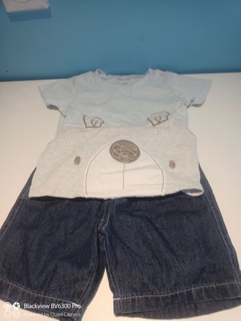 Ensemble tee shirt et short 18/24