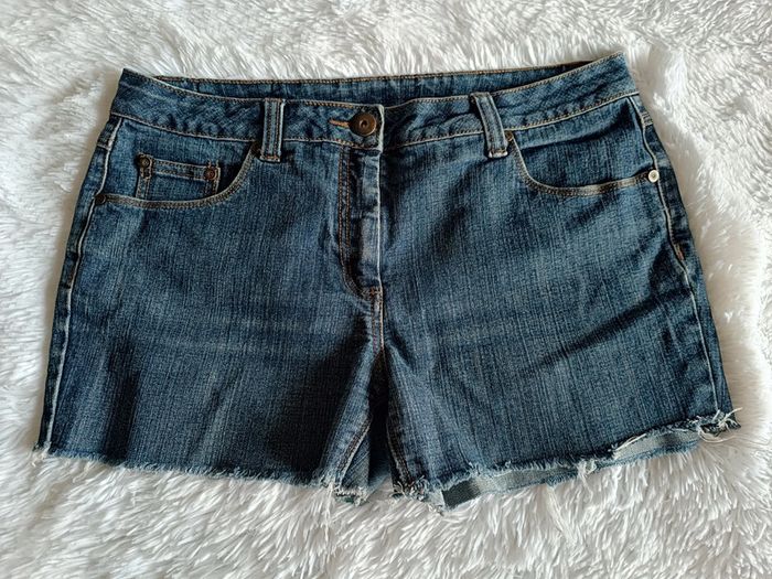 Short en jean mid waist T. 44 Camaïeu - photo numéro 3
