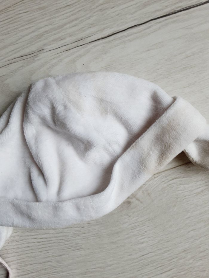 Vêtement bébé fille bonnet 12 mois - photo numéro 2