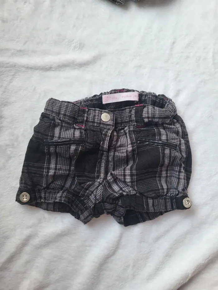 2 short - photo numéro 4