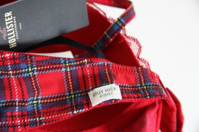 Neuf & étiqueté soutien-gorge Gilly Hicks / Hollister rouge / tartan carreaux - photo numéro 5