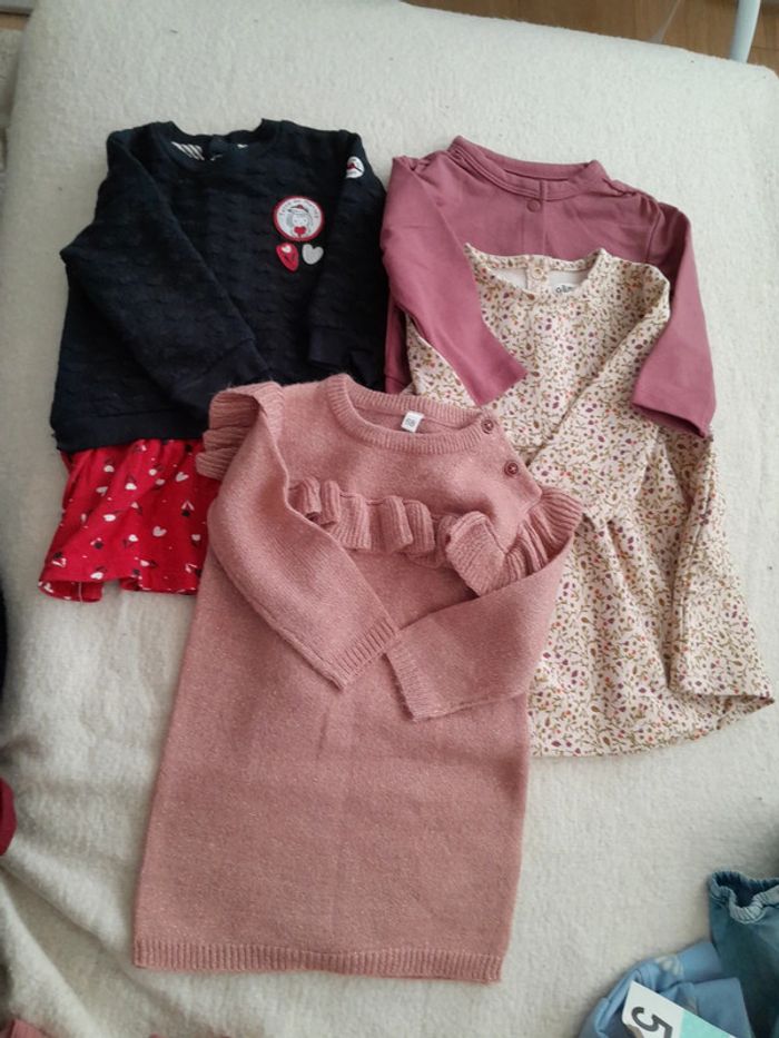 Lot robe 6mois - photo numéro 2