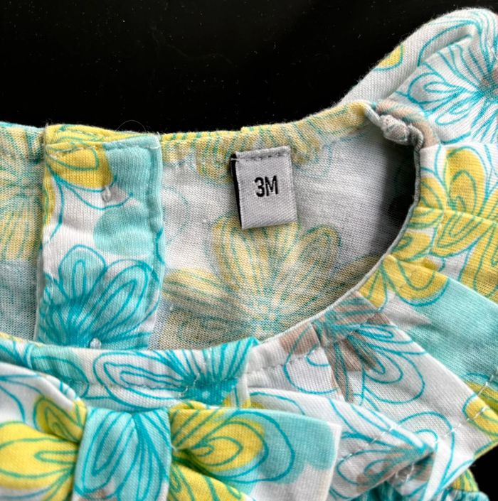 Combi short / Taille 3 mois - photo numéro 3