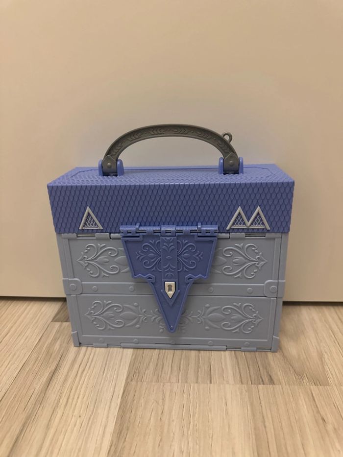 Style polly pocket château reine des neiges - photo numéro 9