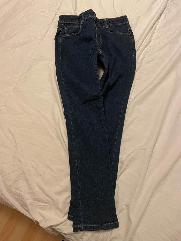 Pantalon jeans bleu neuf - photo numéro 2