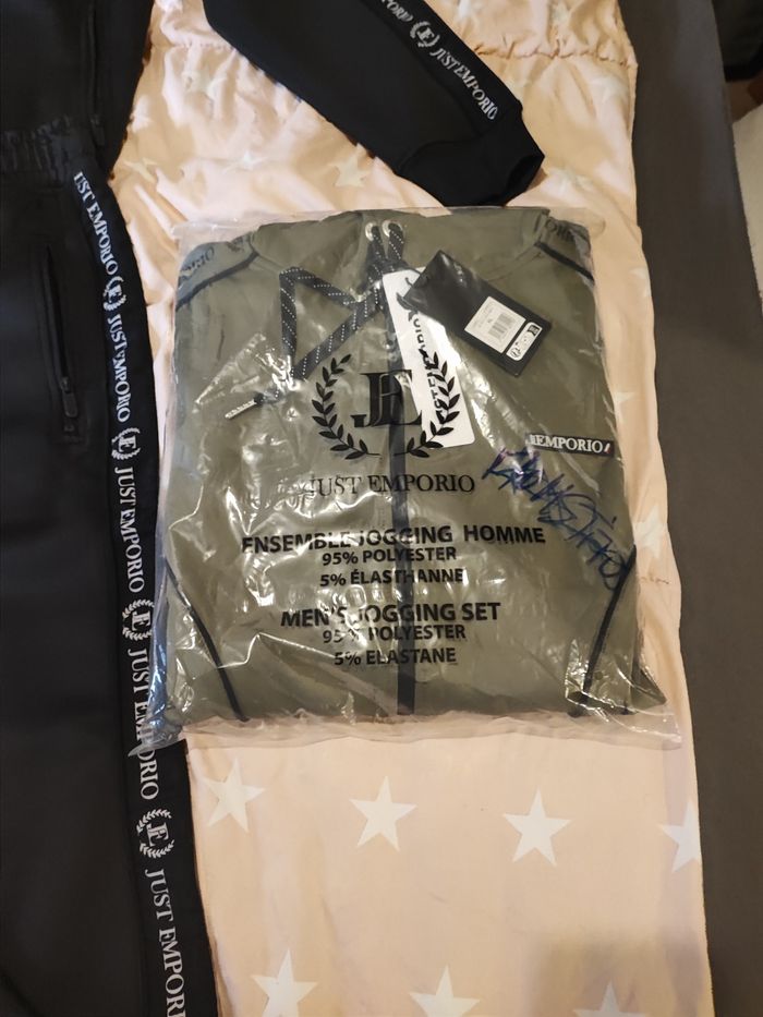 Deux ensembles just emporio homme xl - photo numéro 2