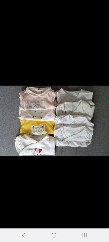 Lot de 8 body