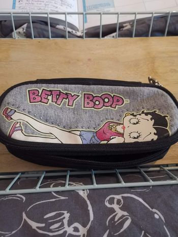 Trousse