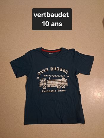Tee-shirt MC vertbaudet 10 ans