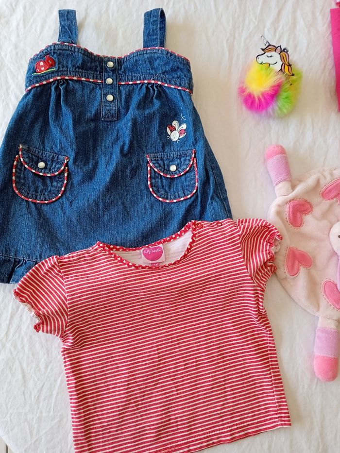 Robe et tee shirt - photo numéro 2