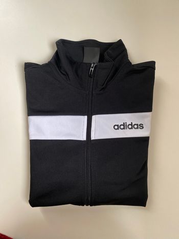 Gilet adidas taille 12-13ans 