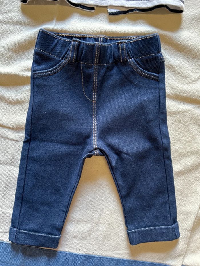Ensemble tee shirt + pantalon - photo numéro 2