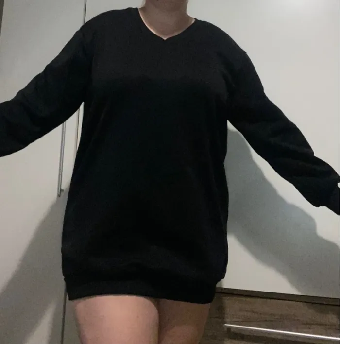 Pull noir épais et long