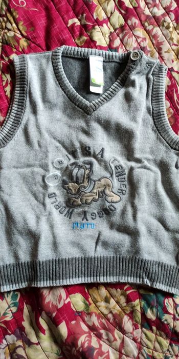 Pull sans manches 2 ans C&a Disney