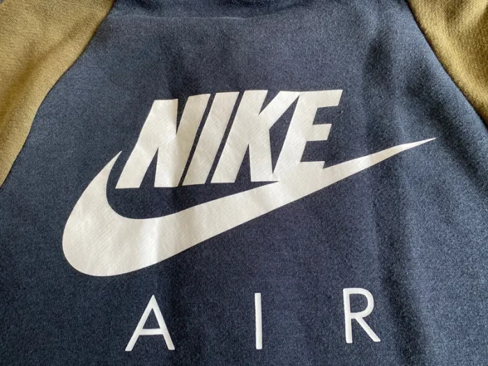 Sweat Nike Air capuche noir & kaki Taille S, logo blanc, streetwear stylé - photo numéro 4