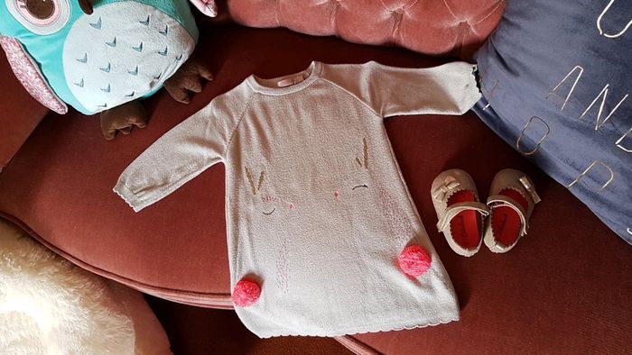 Superbe robe billieblush fille 12mois beige et rose