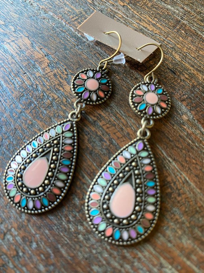 Boucles d’oreilles colorées - photo numéro 2