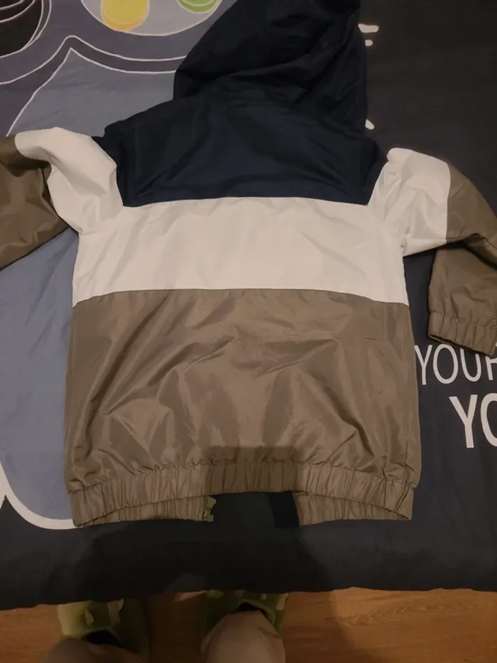 Blouson taille 10 ans - photo numéro 4