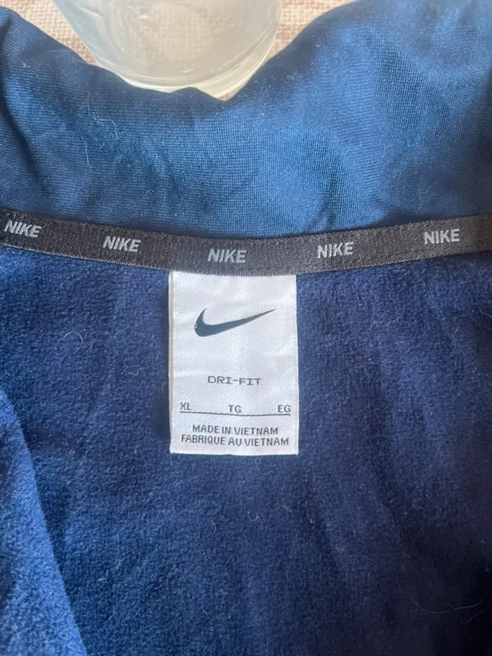 Sweat Nike - Marine - Taille XL - Très Bon État - photo numéro 6