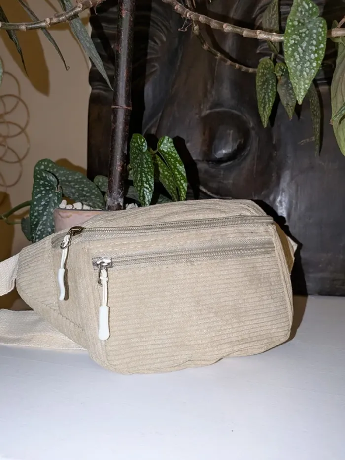 Banane velours côtelé beige NEUVE sac tendance deux poches grande capacité - photo numéro 3