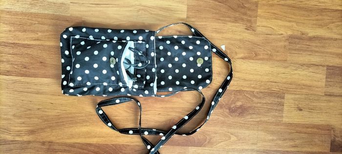 Pochette téléphone - photo numéro 2