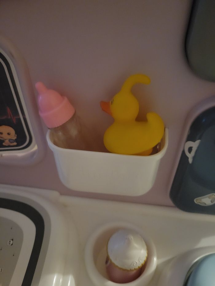 Table de docteur smoby avec 1 poupée corolle - photo numéro 7