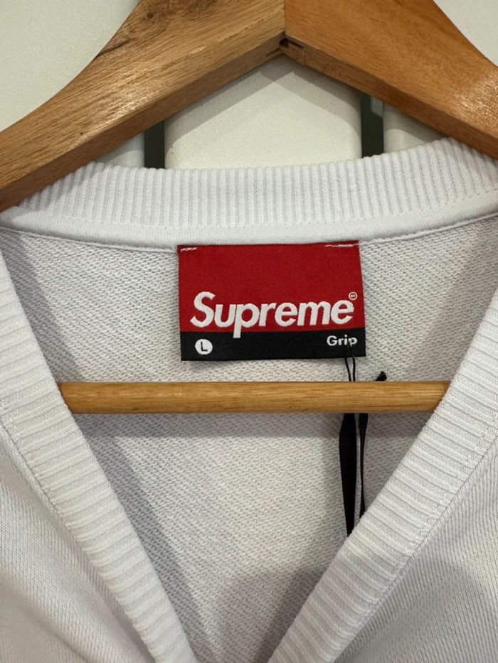 Pull / Sweat blanc Supreme Taille L - photo numéro 4