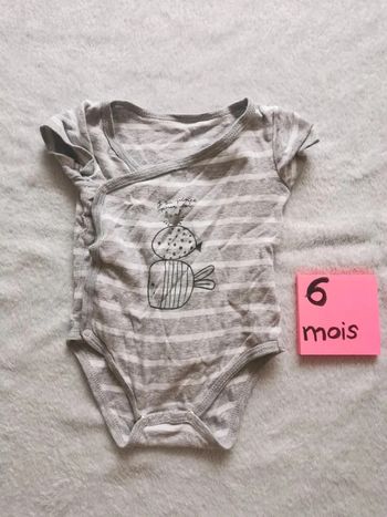 body 6 mois gris et blanc