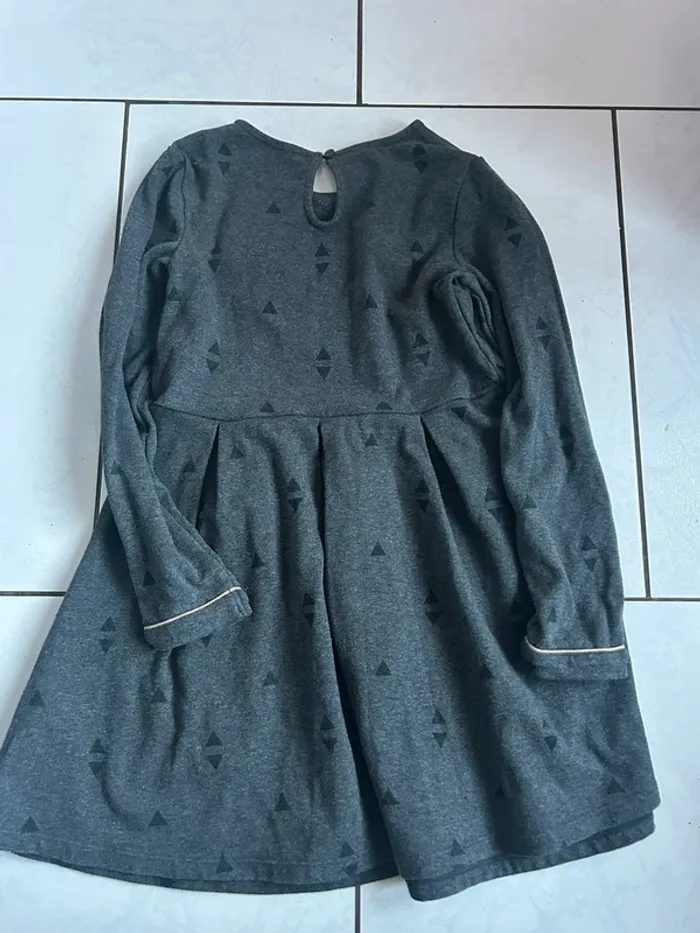 Robe okaidi 10 ans - photo numéro 3