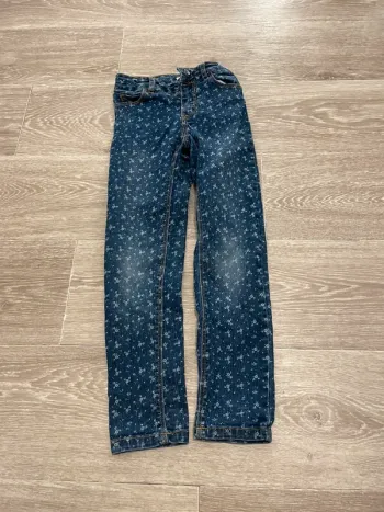 Jean fille LH taille 6 ans à fleurs