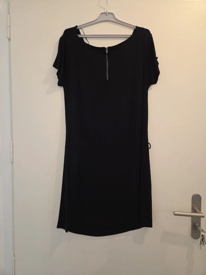 Robe noir taille 44 - photo numéro 3
