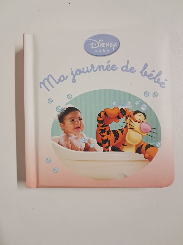 Lot 4 livres bébé Winnie l'ourson - photo numéro 3