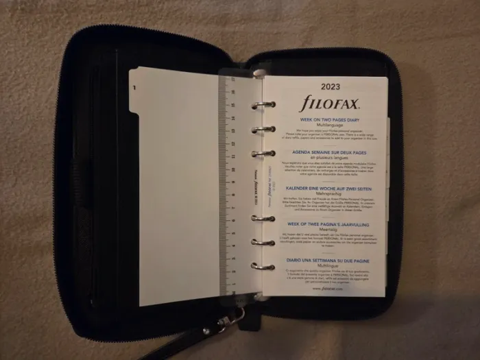 Portefeuille Saffiano / Planner Filofax noir - photo numéro 3